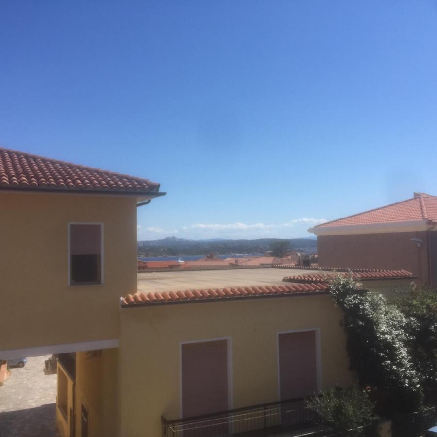 A Due Passi Rooms La Maddalena  Exterior foto